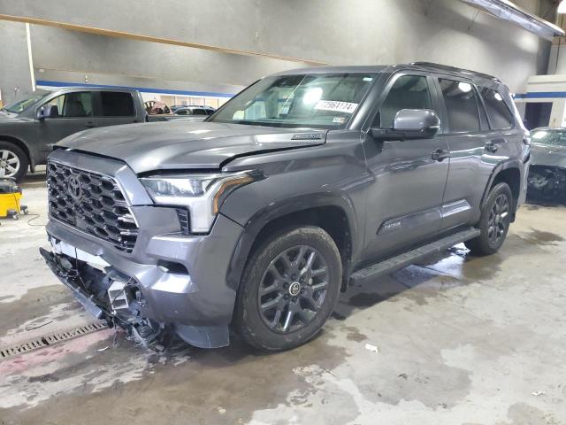  Salvage Toyota Sequoia