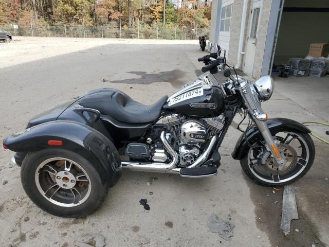  Salvage Harley-Davidson Fl