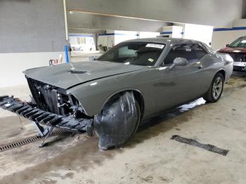  Salvage Dodge Challenger