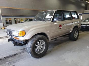  Salvage Toyota Land Cruis