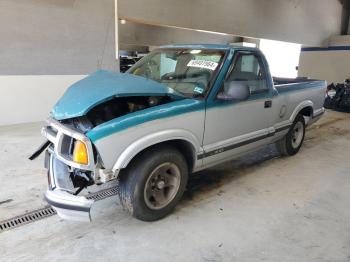  Salvage Chevrolet S-10