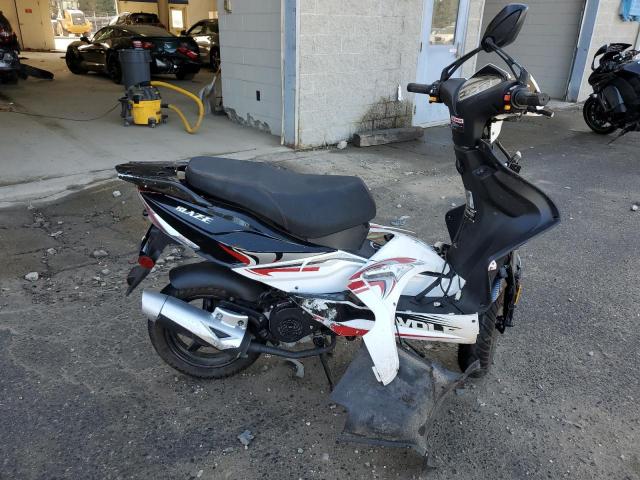  Salvage Zhng Moped