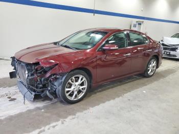  Salvage Nissan Maxima