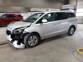  Salvage Kia Sedona