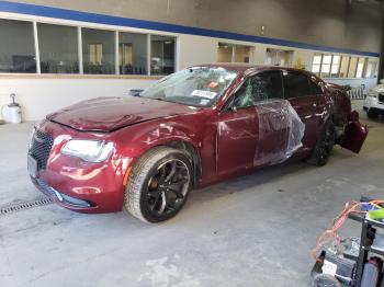  Salvage Chrysler 300