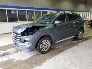  Salvage Hyundai TUCSON