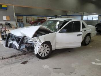  Salvage Ford Crown Vic