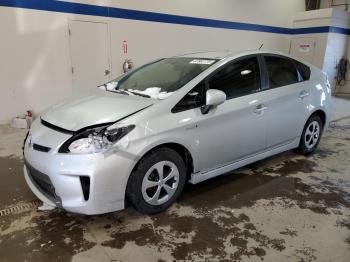  Salvage Toyota Prius