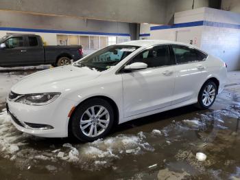  Salvage Chrysler 200