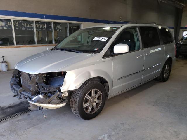  Salvage Chrysler Minivan