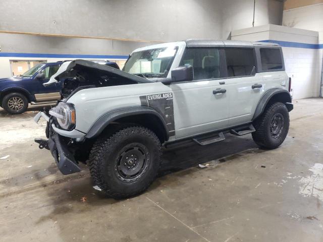  Salvage Ford Bronco