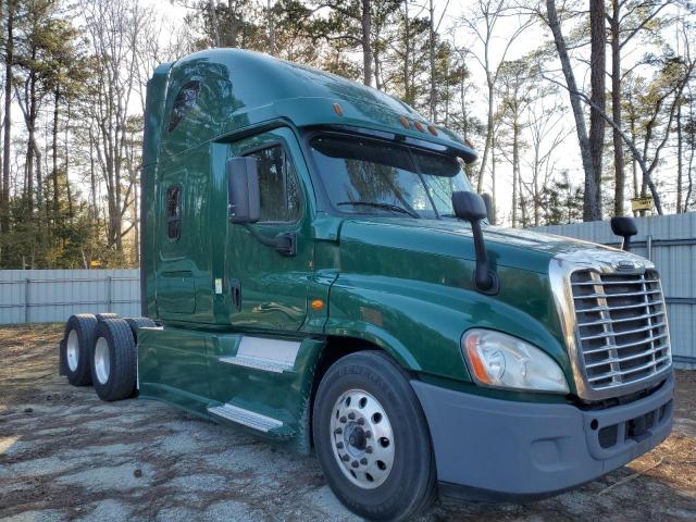  Salvage Freightliner Cascadia 1