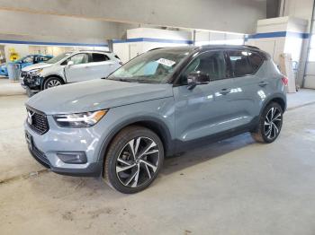  Salvage Volvo XC40