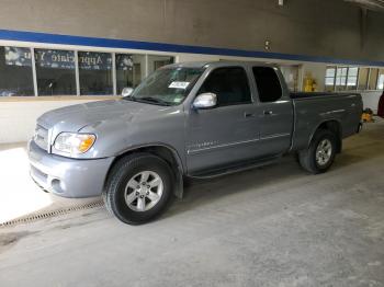  Salvage Toyota Tundra