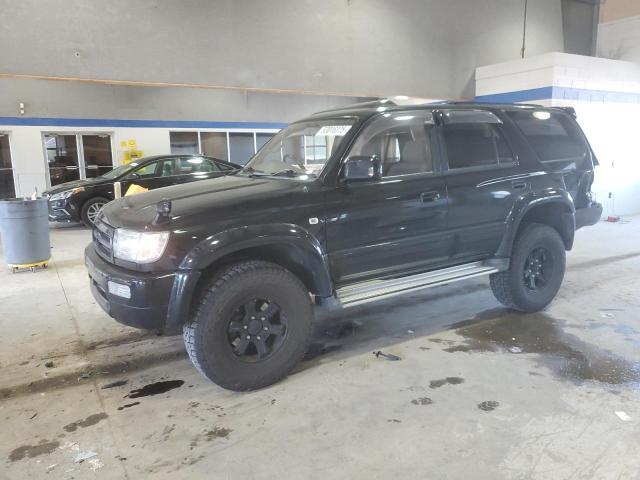  Salvage Toyota Hilux