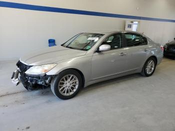 Salvage Hyundai Genesis