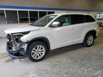  Salvage Toyota Highlander