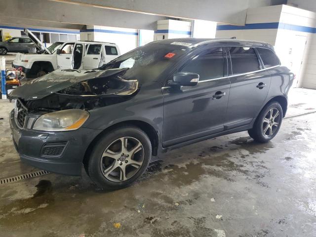  Salvage Volvo XC60