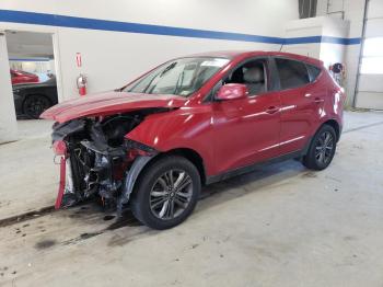  Salvage Hyundai TUCSON
