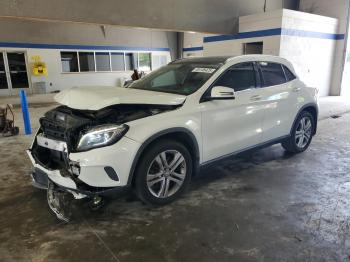  Salvage Mercedes-Benz GLA