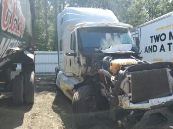  Salvage International Lt625