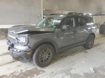  Salvage Ford Bronco