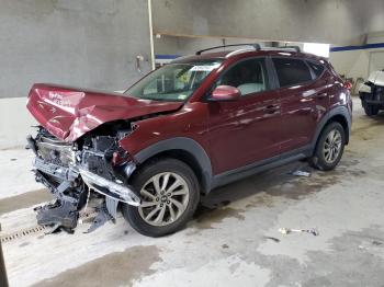  Salvage Hyundai TUCSON