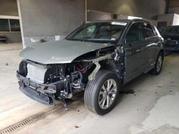  Salvage Audi Q3