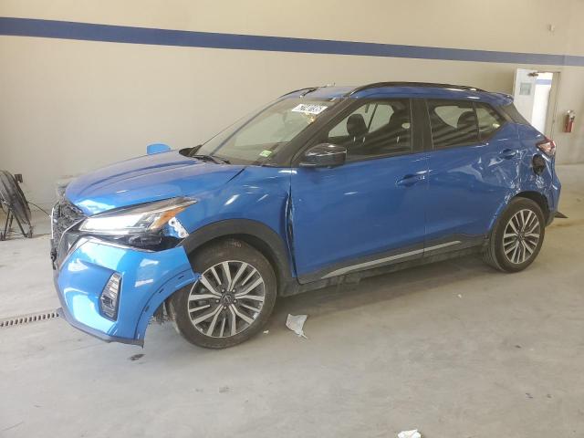 Salvage Nissan Kicks