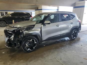  Salvage Kia Seltos
