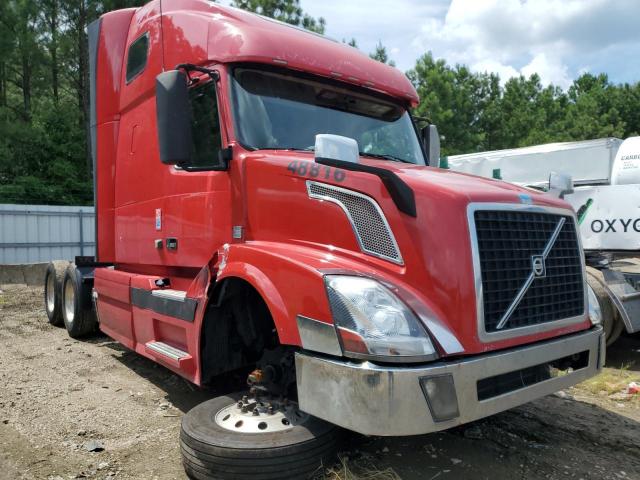  Salvage Volvo Vnl