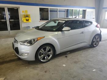  Salvage Hyundai VELOSTER