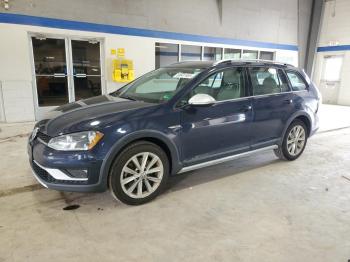  Salvage Volkswagen Golf