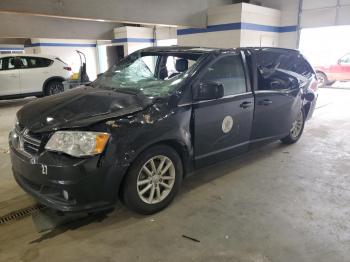 Salvage Dodge Caravan
