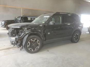  Salvage Ford Bronco
