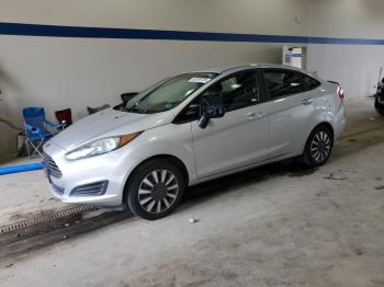  Salvage Ford Fiesta