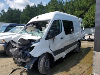  Salvage Mercedes-Benz Sprinter