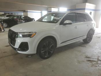  Salvage Audi Q7