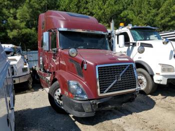  Salvage Volvo Vnl