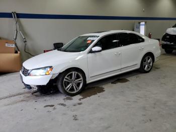  Salvage Volkswagen Passat