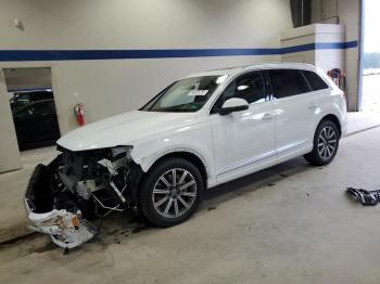  Salvage Audi Q7