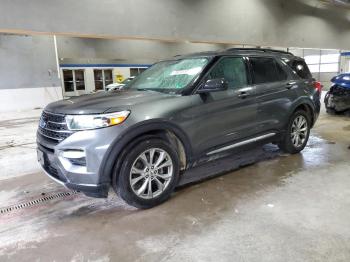  Salvage Ford Explorer