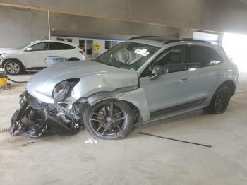  Salvage Porsche Macan Base