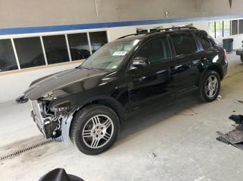  Salvage Porsche Cayenne