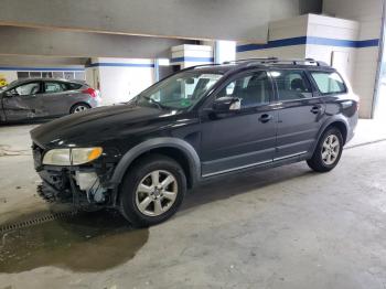  Salvage Volvo XC70