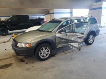  Salvage Volvo XC70