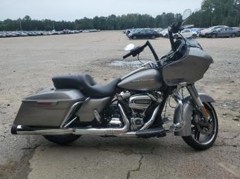  Salvage Harley-Davidson Fl