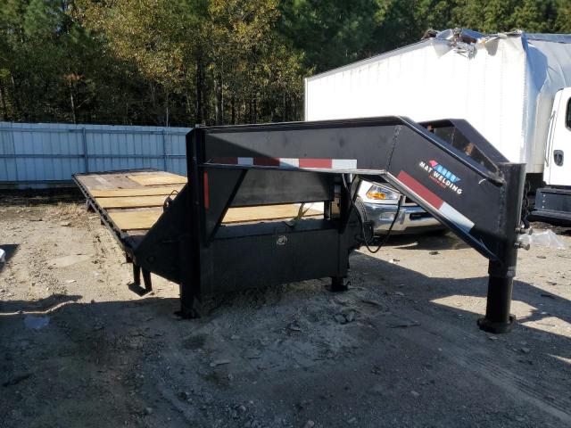  Salvage Utim Trailer