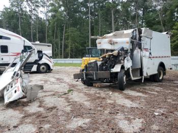  Salvage Freightliner Chassis M