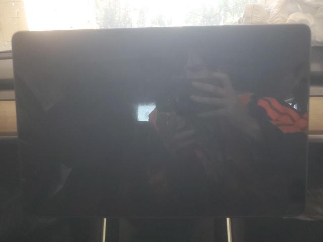 Tesla Model 3 Image 9